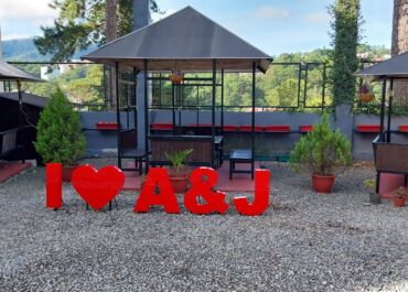 A&J語言學校戶外涼亭