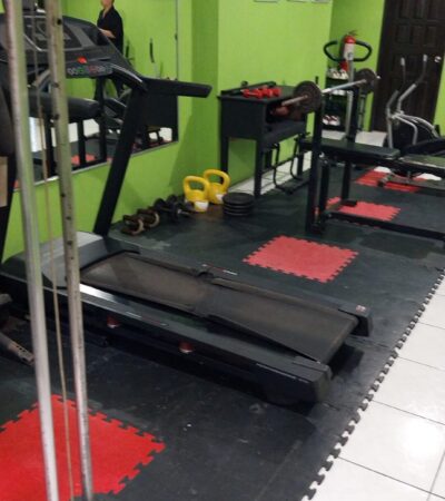 A&J語言學校健身房