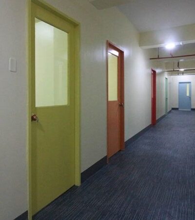 v2-001e6eb6c0f1710bc3b4b5fa63bbac8f_1440w